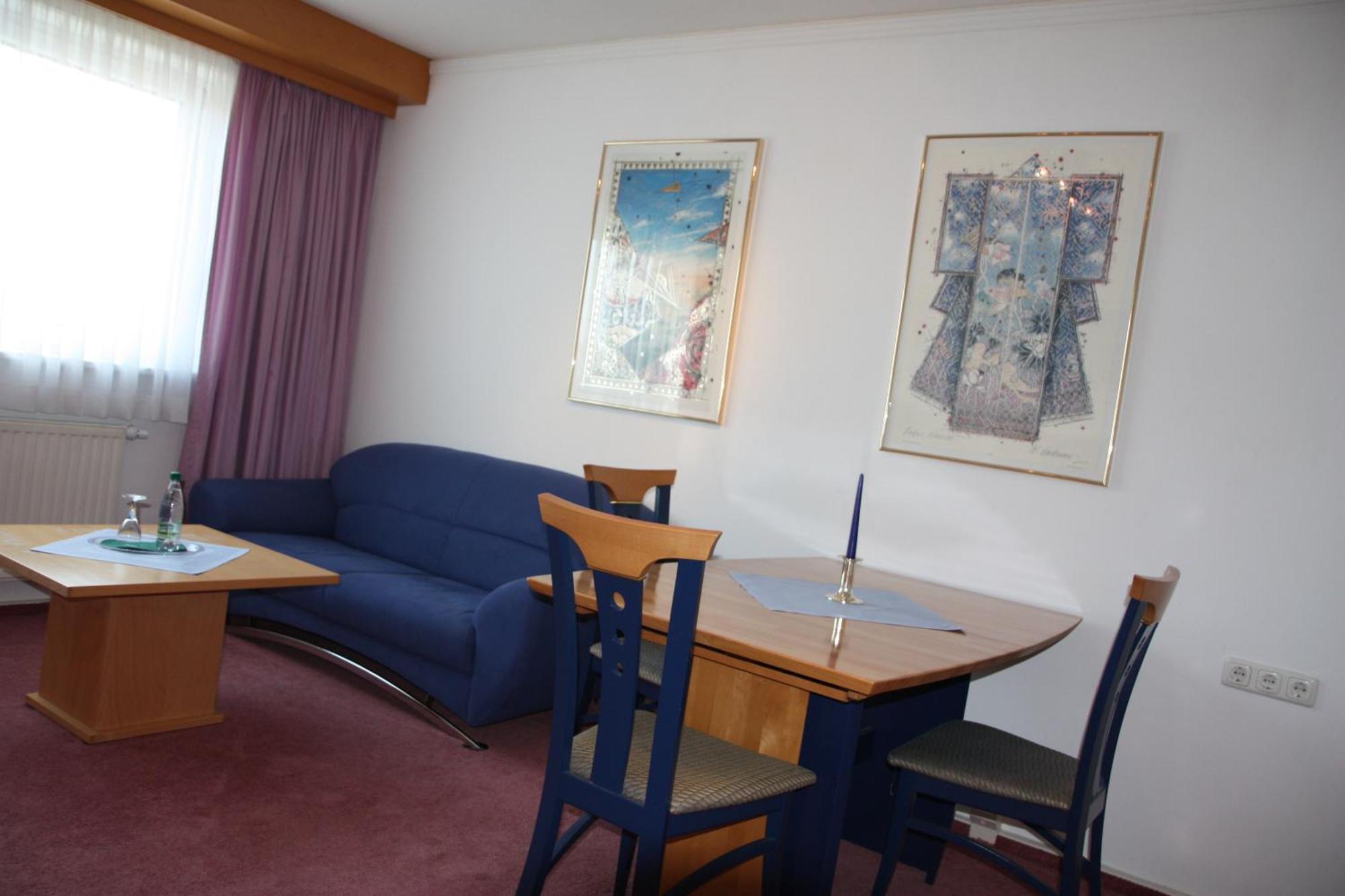 Hotel Bavaria Brehna Екстер'єр фото